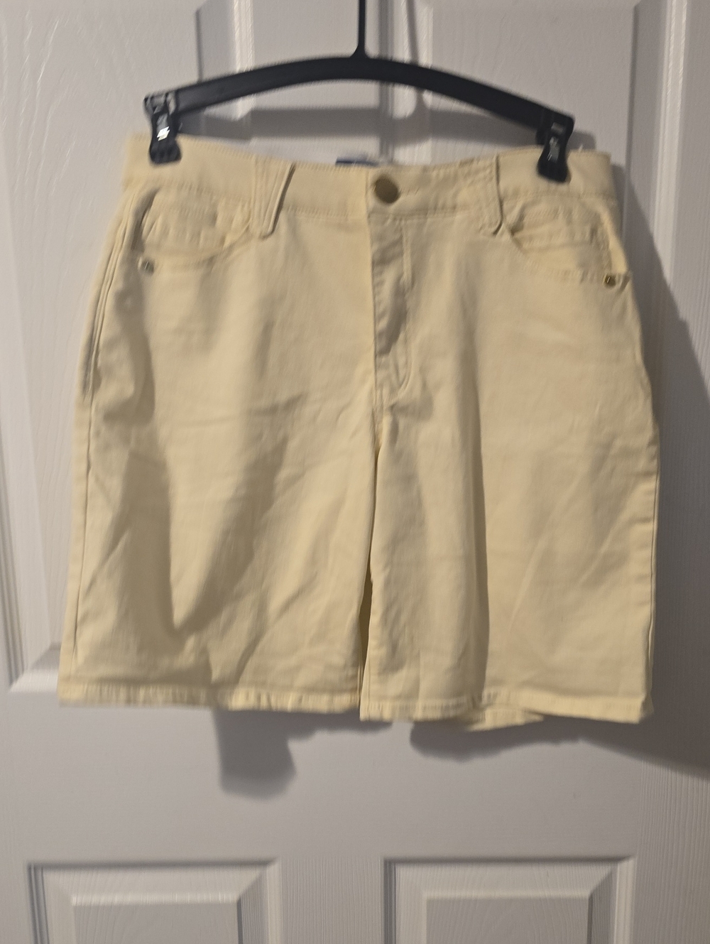 Democracy Light Yellow Bermuda Shorts